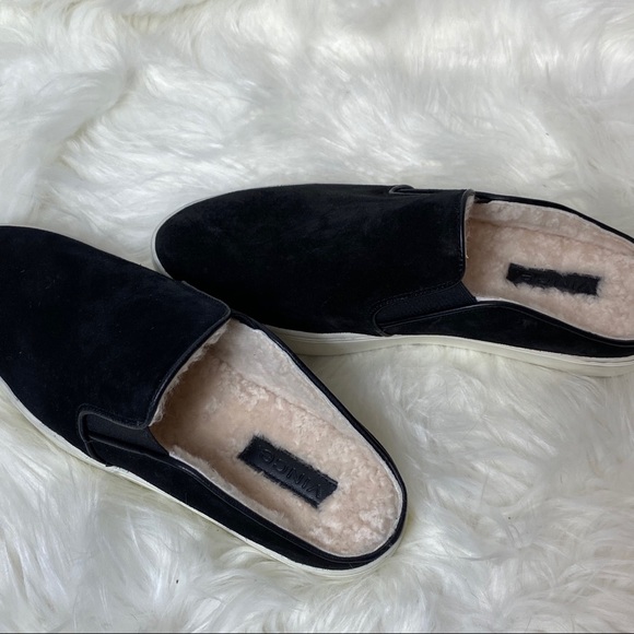 VINCE Black Lamb Fur Lined shoes 7M - Picture 4 of 9